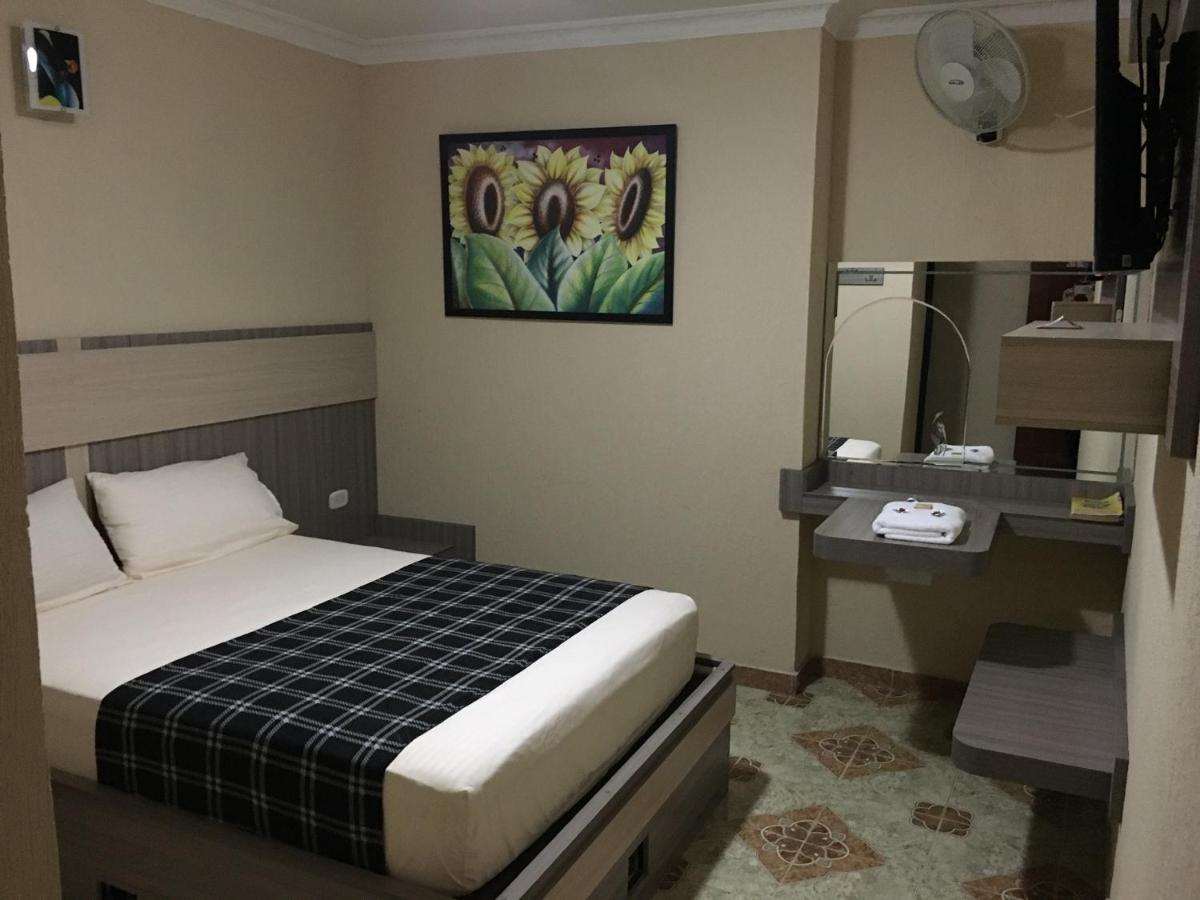 Hotel Don Juan 부가 외부 사진